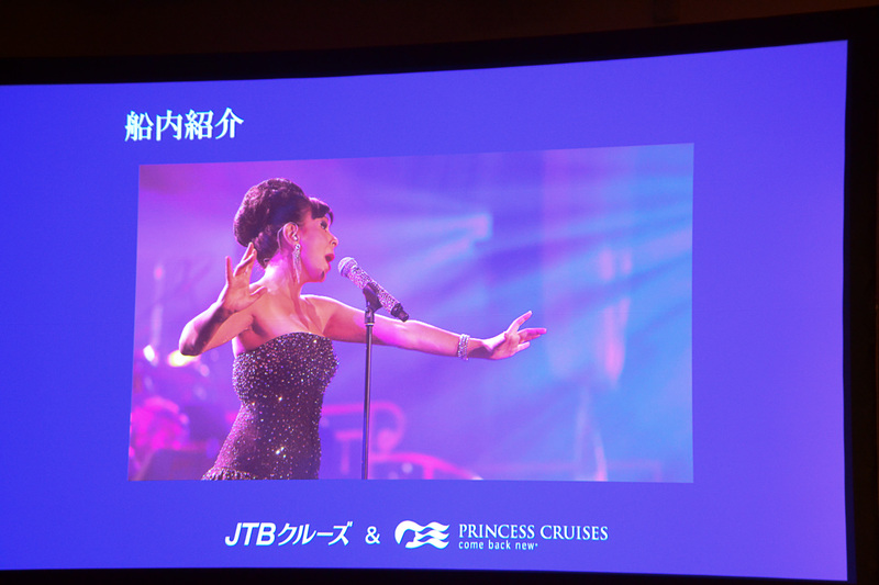 プールやスポーツコート、劇場などもある