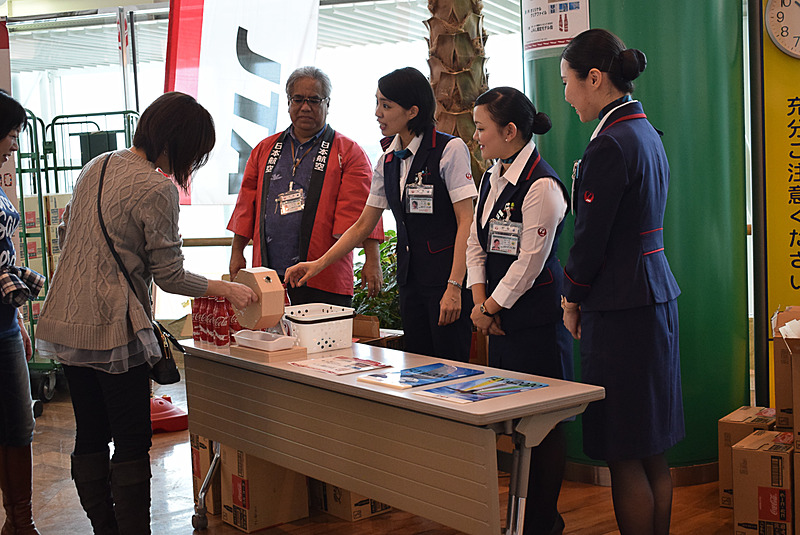 抽選コーナー。1等当選を願って……