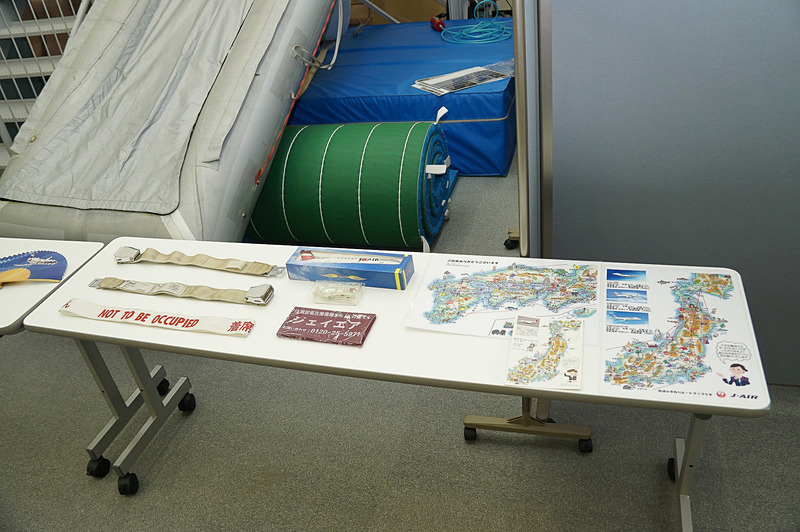 CRJ200型機の関連グッズ