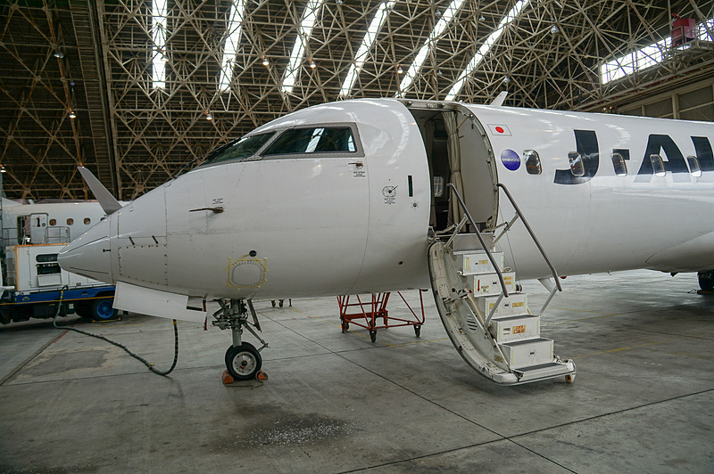 ボンバルディア CRJ200型機の外観