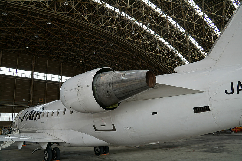 ボンバルディア CRJ200型機の外観