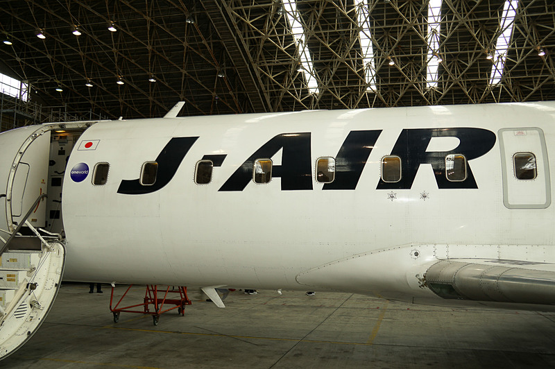J-AIRのロゴ