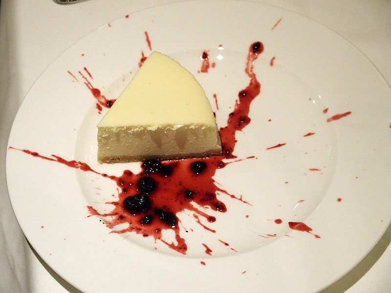 ベリーソースのかけ方が斬新