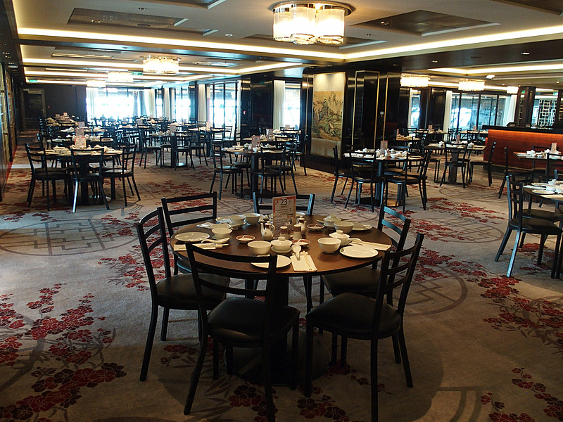 主に中華料理を提供する