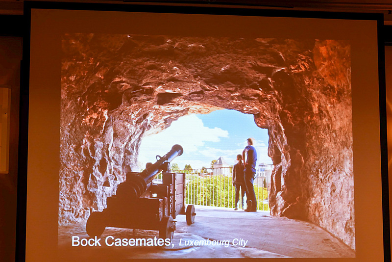 ルクセンブルク市内にも、このような砲台跡が多く残されているという