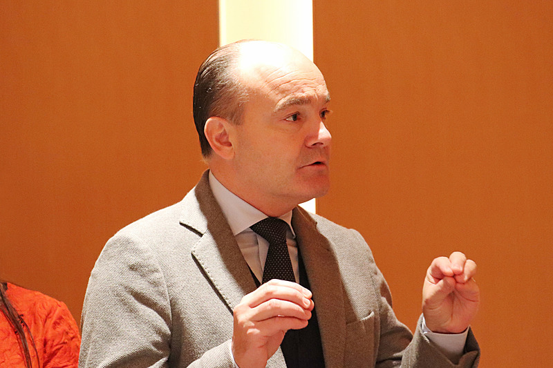 世界最優秀ソムリエの受賞歴があるオリヴィエ・プーシエ氏