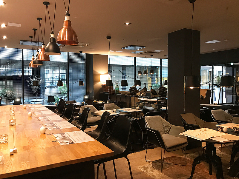 ホテルF6の朝食会場