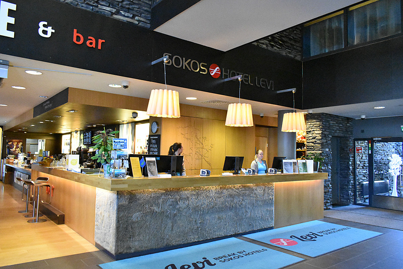 ホテルのフロント