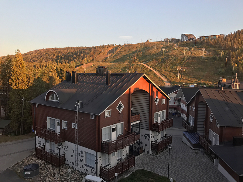 スキーリゾートに来ているんだなぁと実感する風景