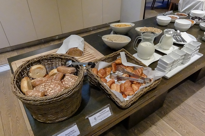 朝食はビュッフェスタイル