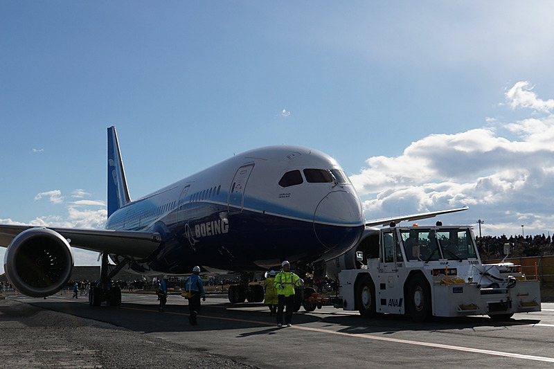 建物と両翼のクリアランスは70cmという