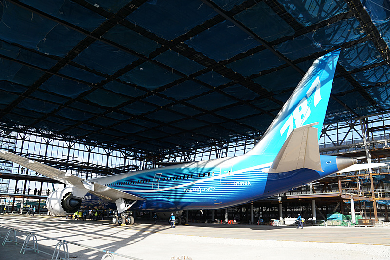 建物と両翼のクリアランスは70cmという