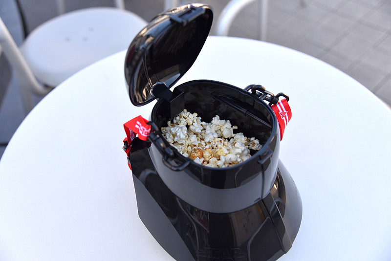 マスクの大きさ同様にポップコーンもたっぷり入る