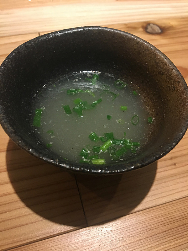 シメの鳥スープが、しみます