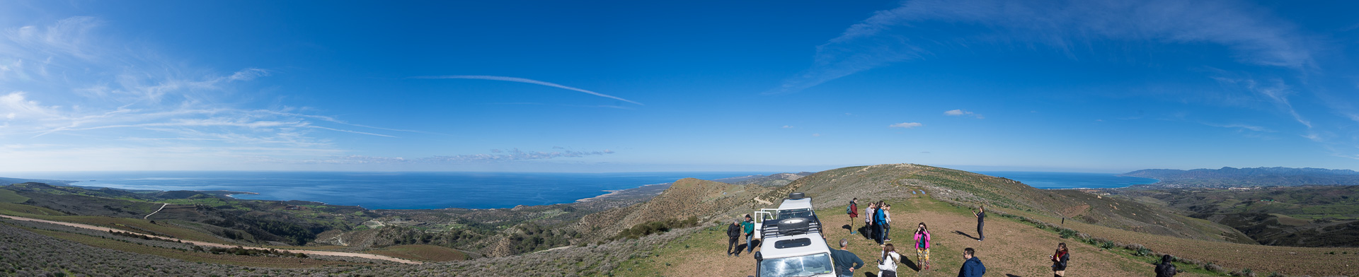 西から北寄りの眺め