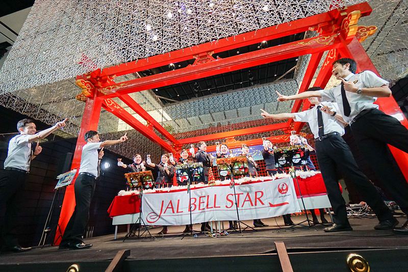 切れのいいノリノリのダンスパフォーマンス