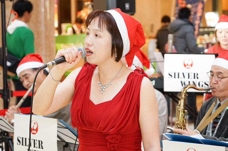 ボーカルの狩野明美さん