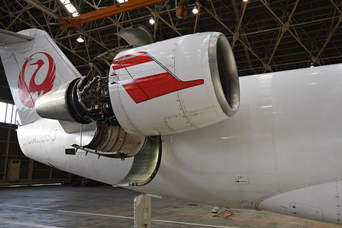 J-AIR ジェイエア CRJ-200 退役記念 搭乗証明書 ポストカード J-AIR のCA