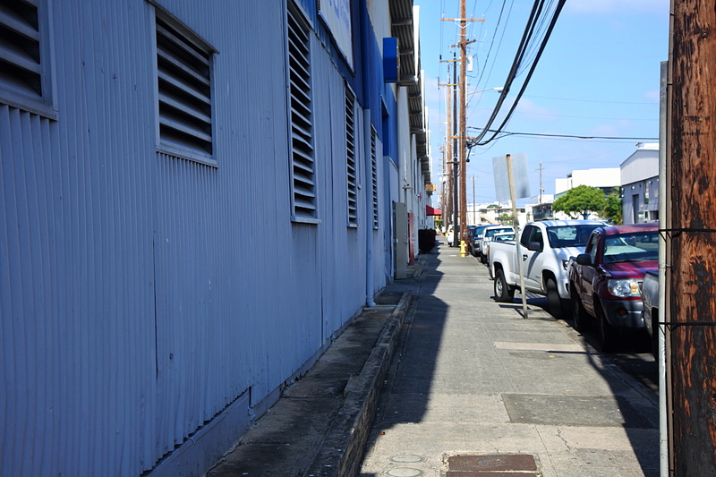 看板が見えて来たら間もなく到着