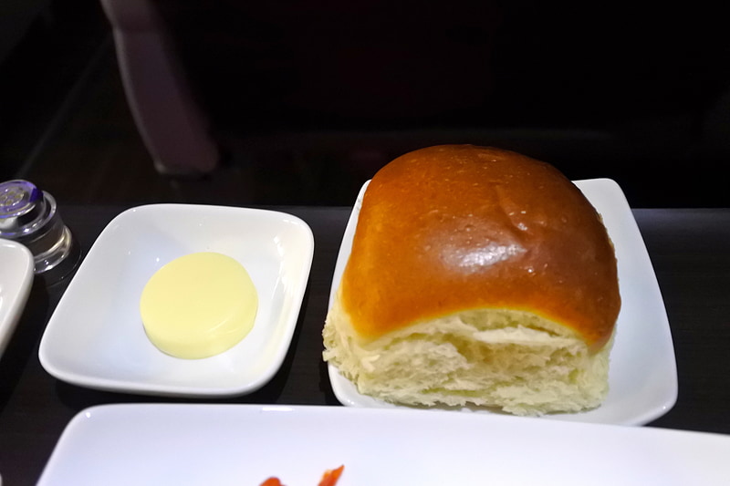 こぶしサイズのふんわり甘い「ハワイアンスイートブレッドロール」