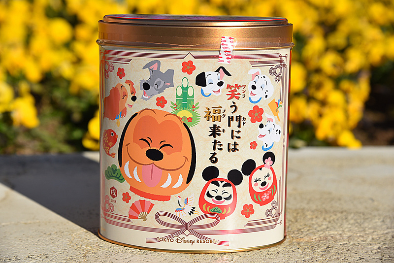 缶にはディズニーの「戌」キャラクターと干支のダジャレ