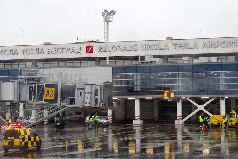セルビアのベオグラード・ニコラ・テスラ国際空港（Belgrade Nikola Tesla Airport）。