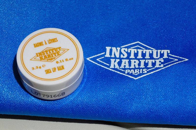 エコノミークラスでもアメニティキットが提供される。往路で提供されたインスティチュート カリテ（INSTITUT KARITE）とコラボしたもの