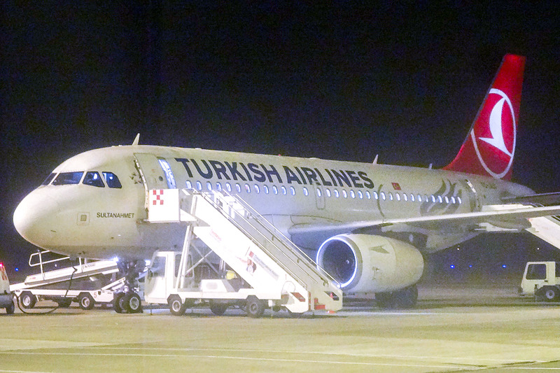 こちらは復路で利用したティラナからイスタンブールへ向かうTK1078便と、その機内食