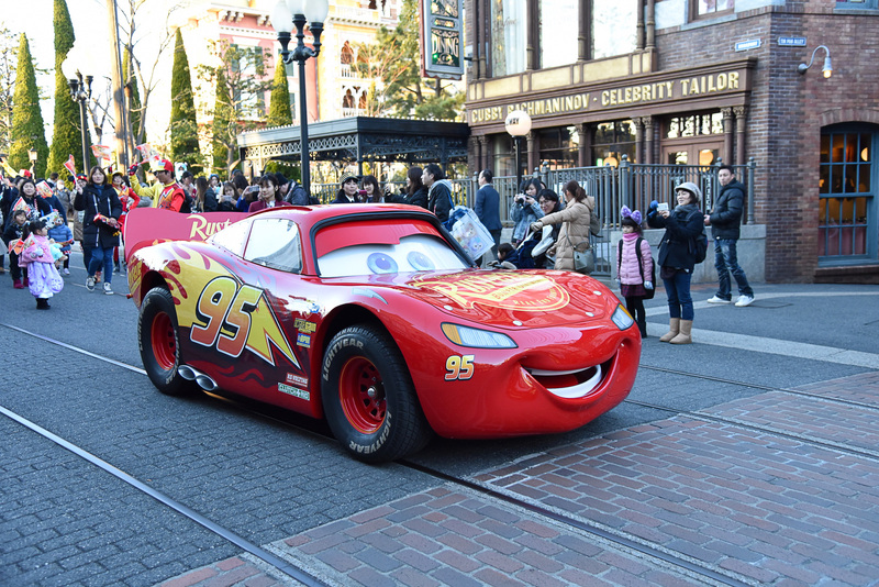 東京ディズニーシーで初登場となるライトニング・マックィーン
