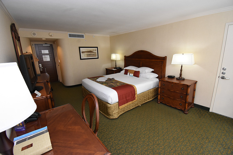 ベッドを中心にいろいろな角度で