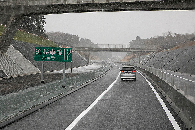 追い越し区間もある
