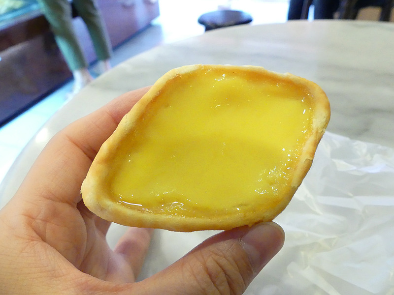 この日2個目のエッグタルトは有名店「東興」で。美味過ぎる～！　私これ一気に5個食べられる自信ありますわ