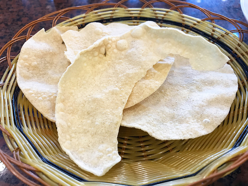 このパパドの美味しさにもびっくり。持って帰りたかった！