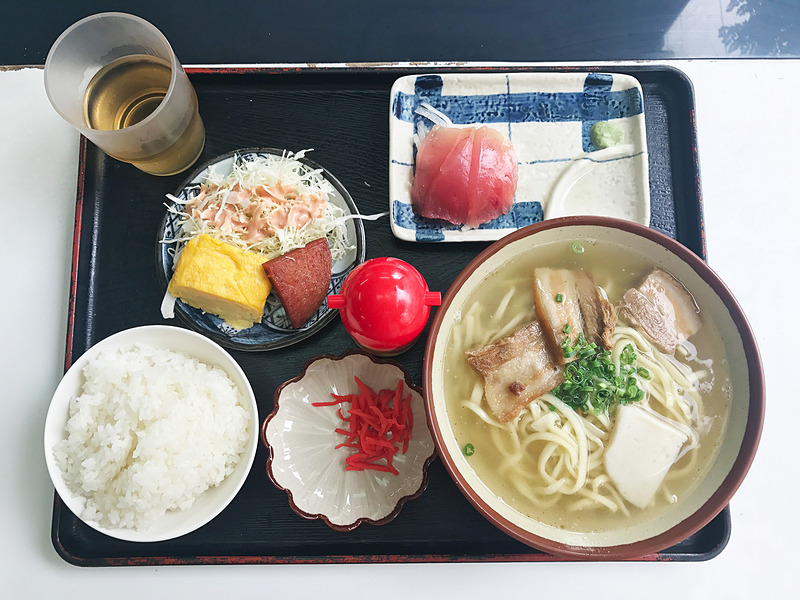 「いちぎん食堂」のそば定食700円