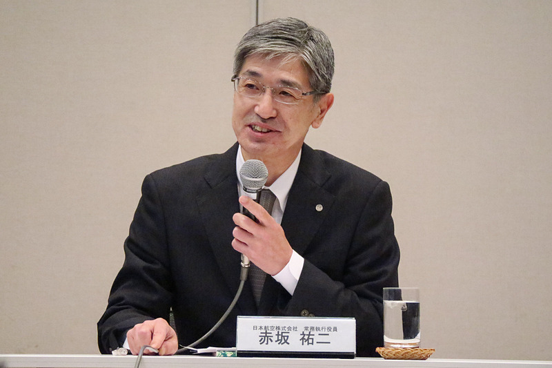 「大変重要な時期にバトンを受け取ることになり自問自答し、悩んだ」と語る赤坂祐二氏