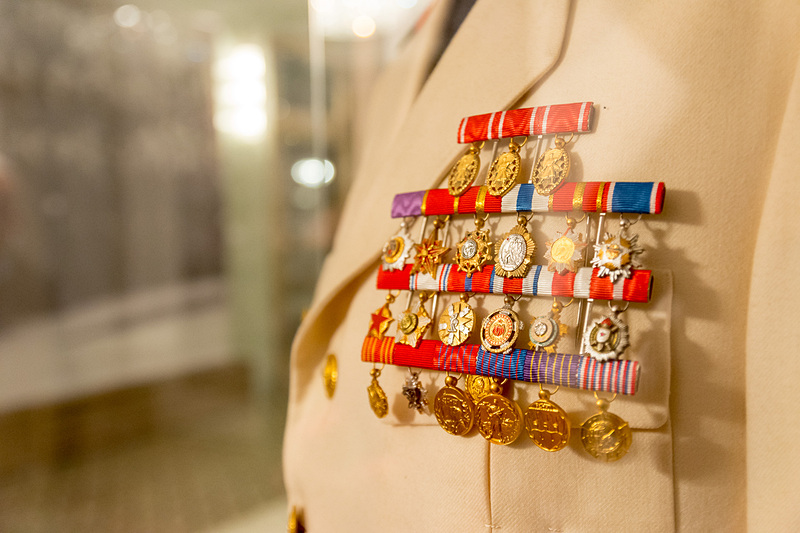 多数の勲章が付けられたチトー着用の軍服