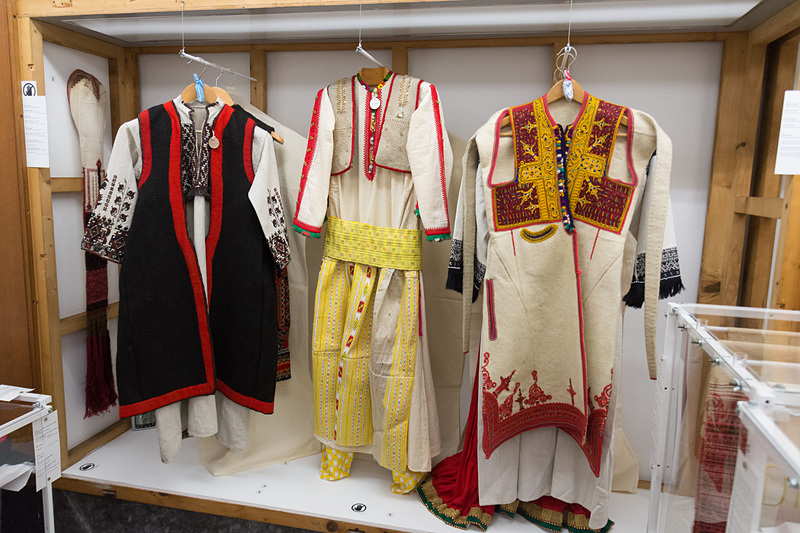 ユーゴスラビア歴史博物館。ユーゴスラビア連邦時代のアイテムが数多く並ぶ。複数民族を集めた展示にしんみりした気持ちにもなる