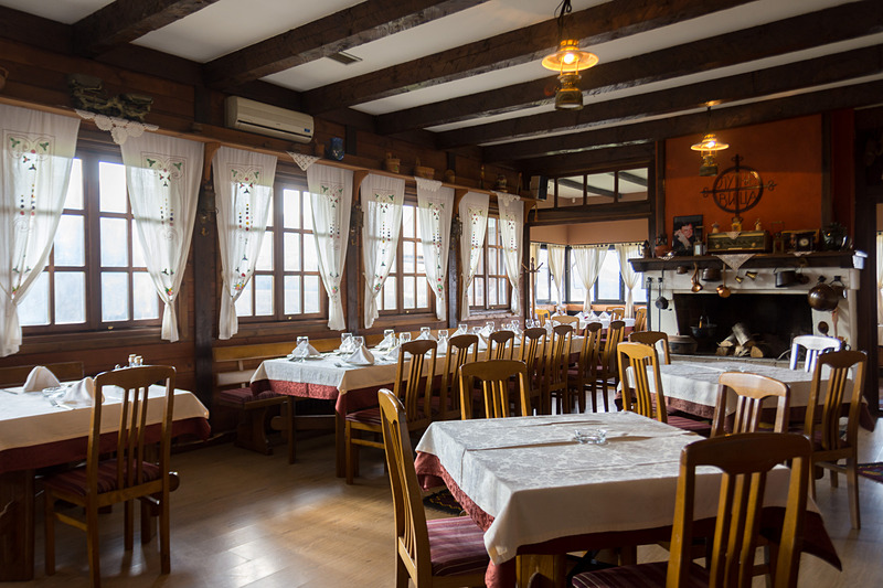 ベオグラードから2時間ほど南下したところにあるルニエヴィツァ（Lunjevica）村。その名を冠したレストランは温もりを感じるお店