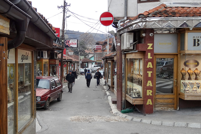 東方の空気が流れ込んだかのようなノヴィ・パザールの街