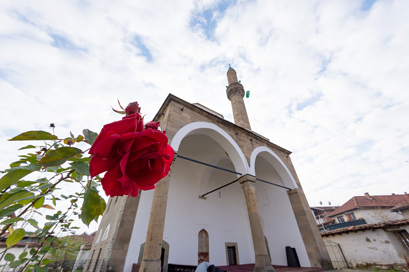 イスラム教徒の比率が高めなノヴィ・パザールにある「アルタン・アレム・モスク（Altun Alem Mosque）」