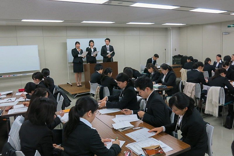 前回実施した「JATAインターンシップ」に参加した学生たち（写真提供：日本旅行業協会）