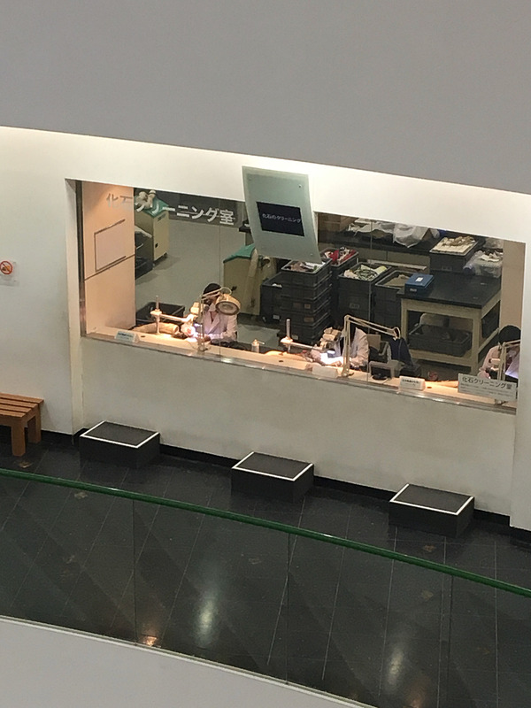 化石クリーニング室