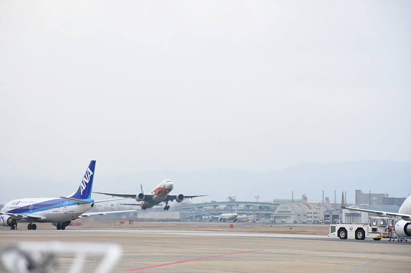 再び羽田空港へ向かうHELLO 2020 JET