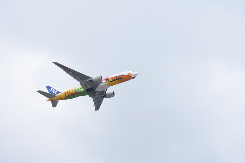 再び羽田空港へ向かうHELLO 2020 JET