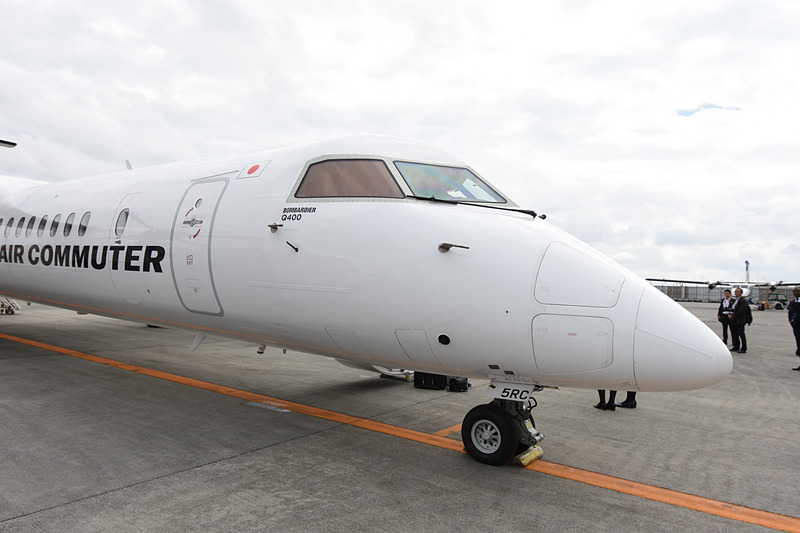 Q400CC型機をいろいろな角度から