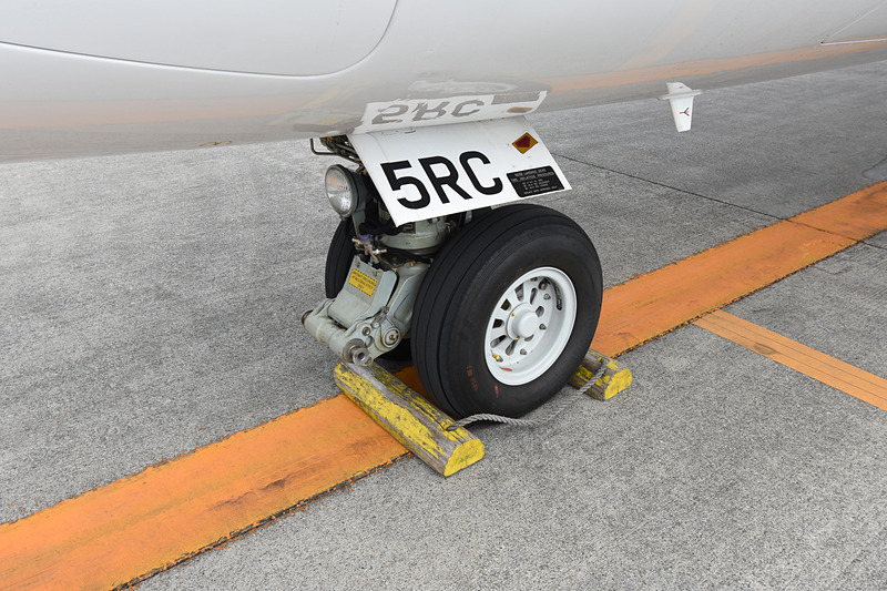 Q400CC型機をいろいろな角度から