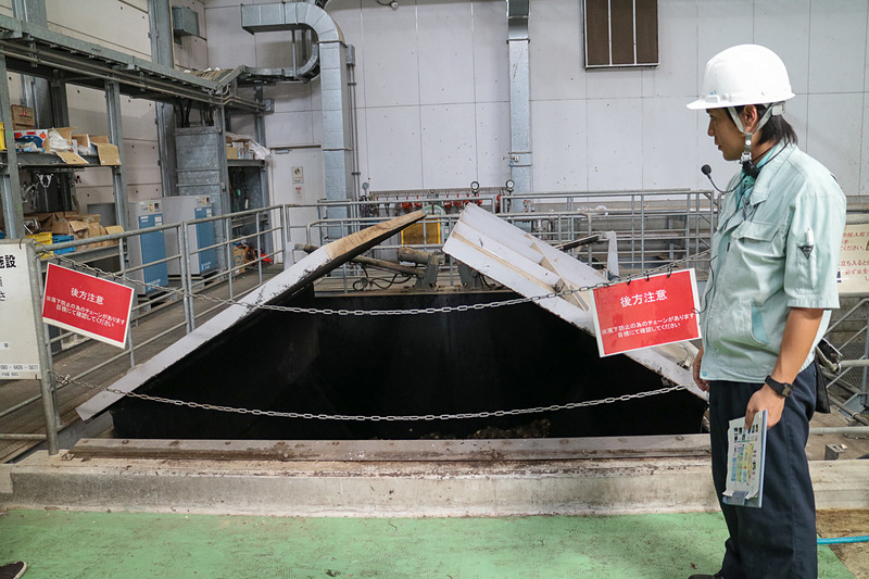 焼酎製造の過程で「芋くず」は1日約10トン発生する