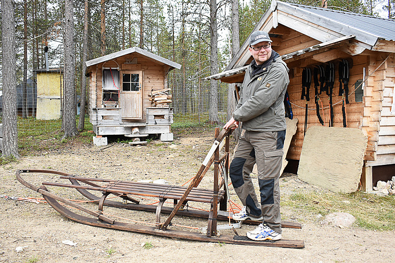 これがソリ。6匹くらいで引くのだそうです