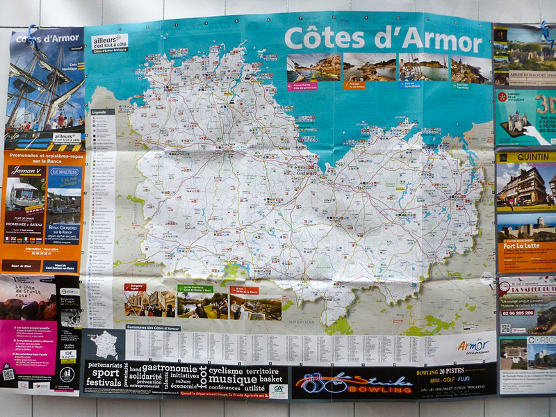 コート＝ダルモール県の地図