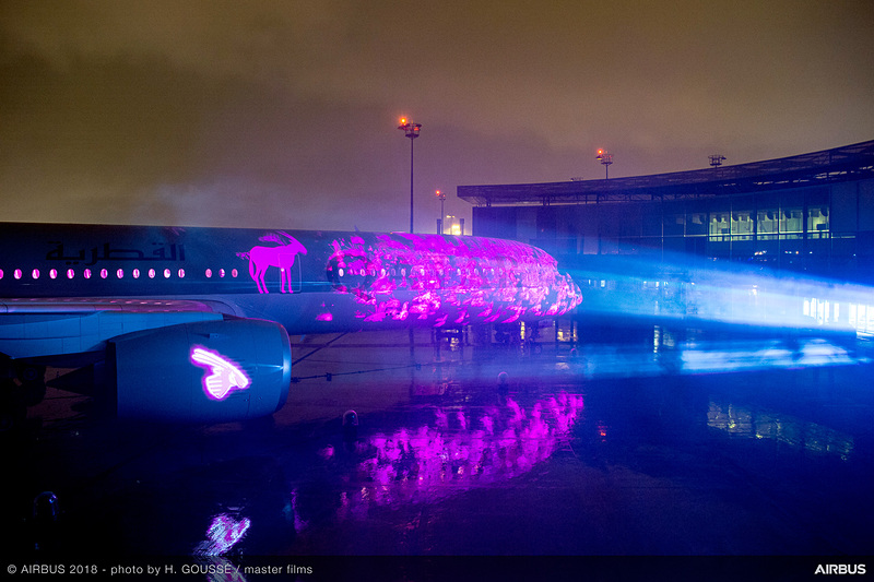 A350-1000型機はフランス・トゥールーズで引き渡され、記念式典が開催された